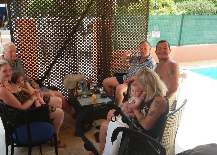 弗莱斯酒店 马尔马里斯